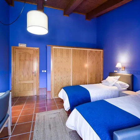 Casa rural La Casona De Montealegre