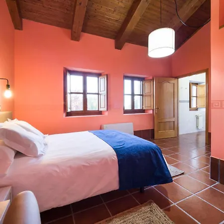 La Casona De Montealegre