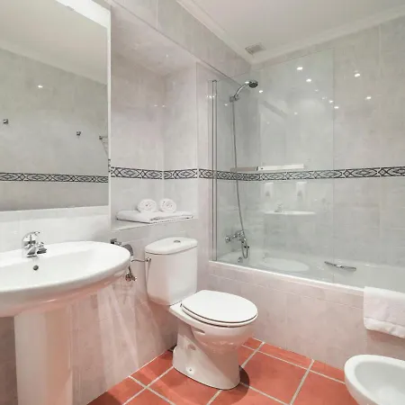 La Casona De Montealegre