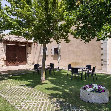 La Casona De Montealegre *