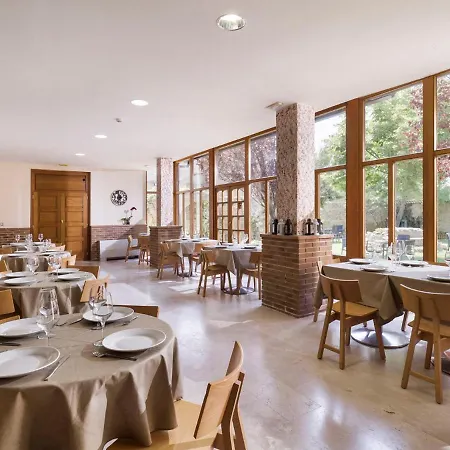 La Casona De Montealegre Séjour à la campagne