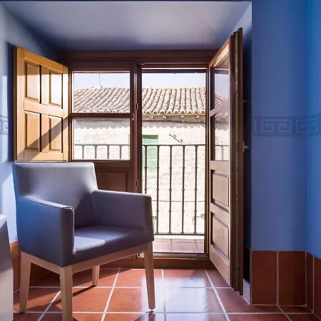 Casa rural La Casona De Montealegre