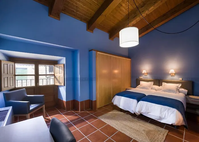 La Casona De Montealegre