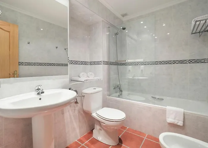 La Casona De Montealegre