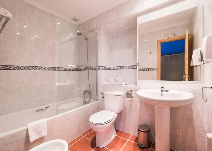 La Casona De Montealegre *